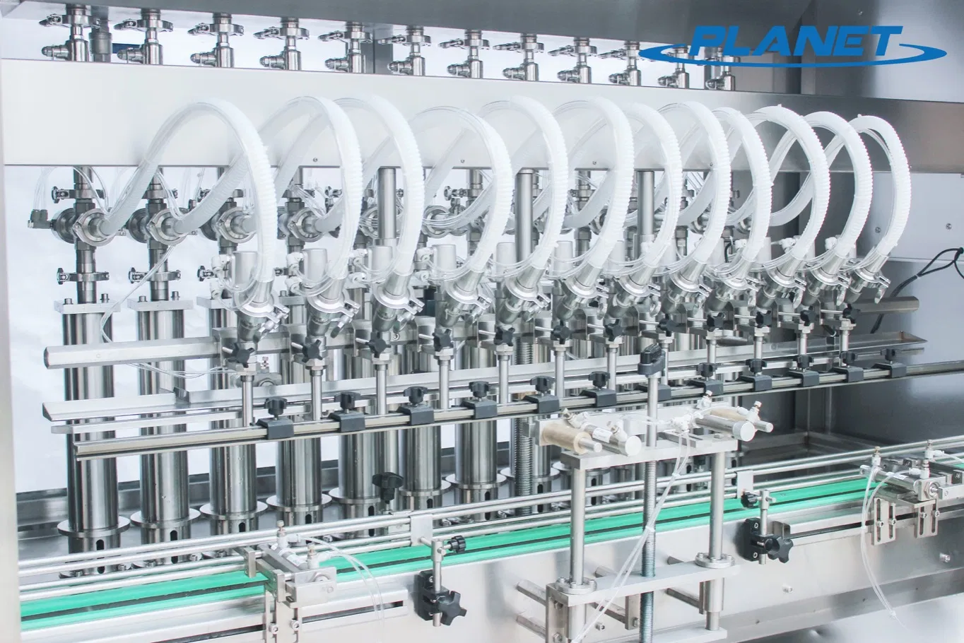 Automatic Fruit Jam/Honey/Ketchup/Tomato Sauce/Hand Sanitizer/Soap Liquid/Jelly/Paste Sachet Food Liquid Filling Sealing Packaging Machine